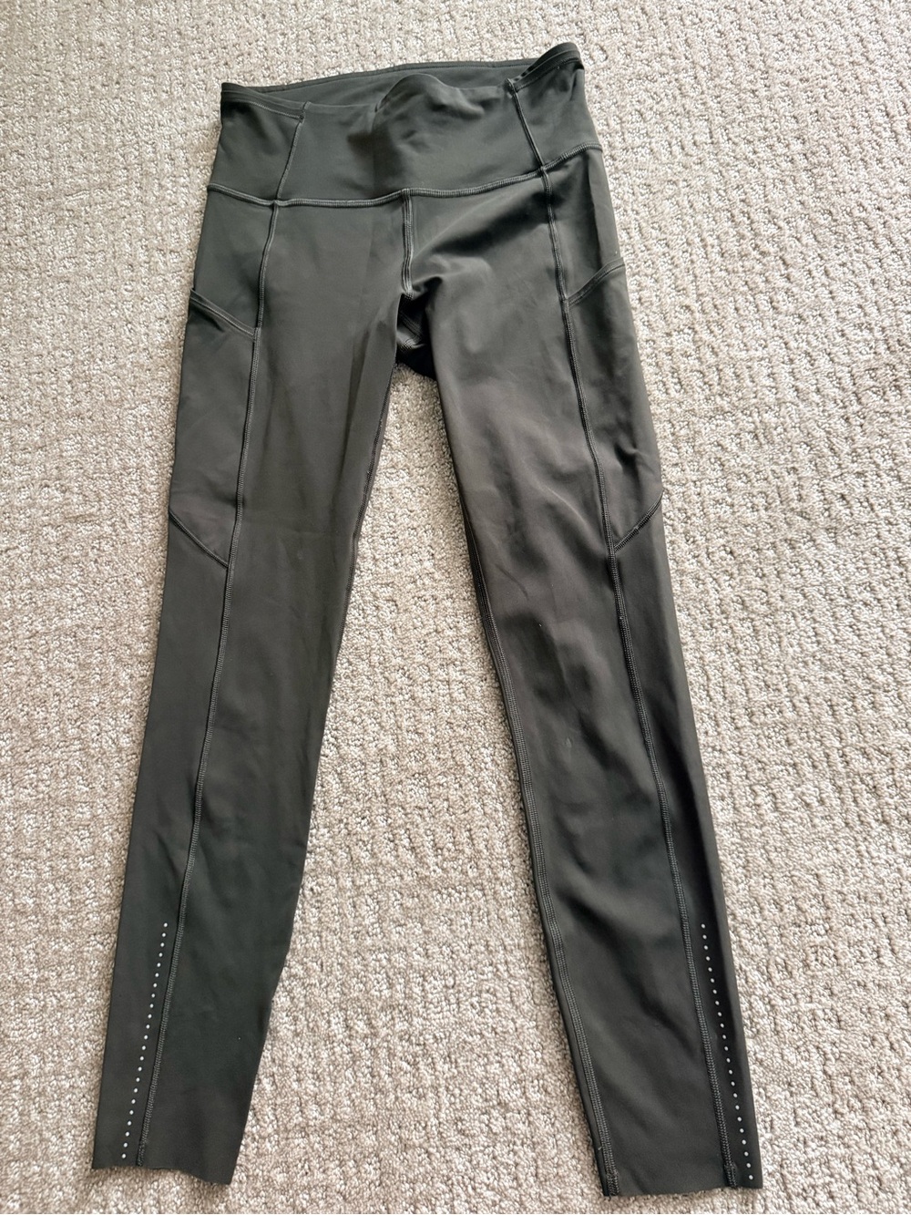 Lululemon Fast and Free High-Rise Tight 25" 5 Pocket- Dark Green Size 6